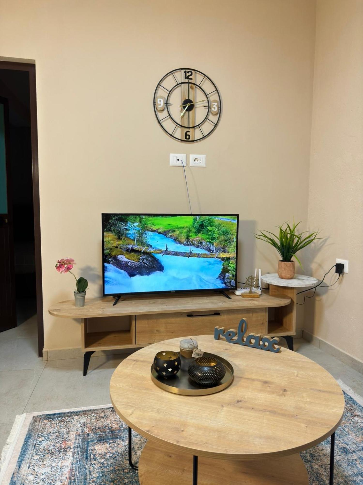 Shkodra Guest House & Trips Exterior foto