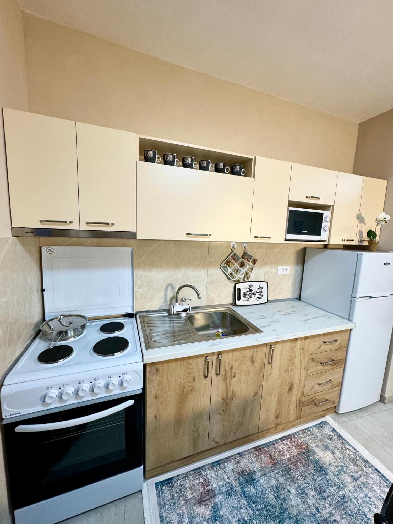 Shkodra Guest House & Trips Exterior foto
